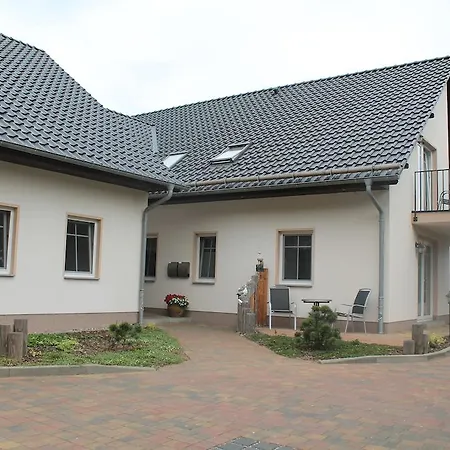 Appartementhaus Zur Schaabe * Glowe