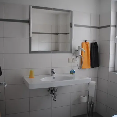 Appartementhaus Zur Schaabe * Glowe